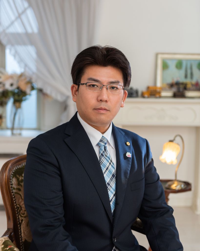 代表 松井博之